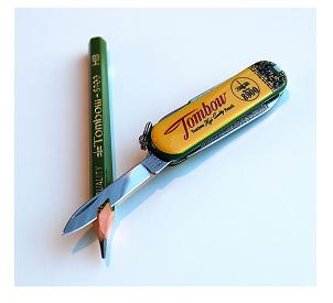 TOMBOW8900 VICTORINOX.JPG